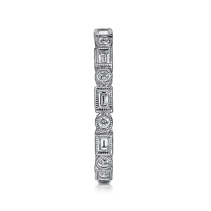 14K White Gold Baguette and Round Diamond Ring