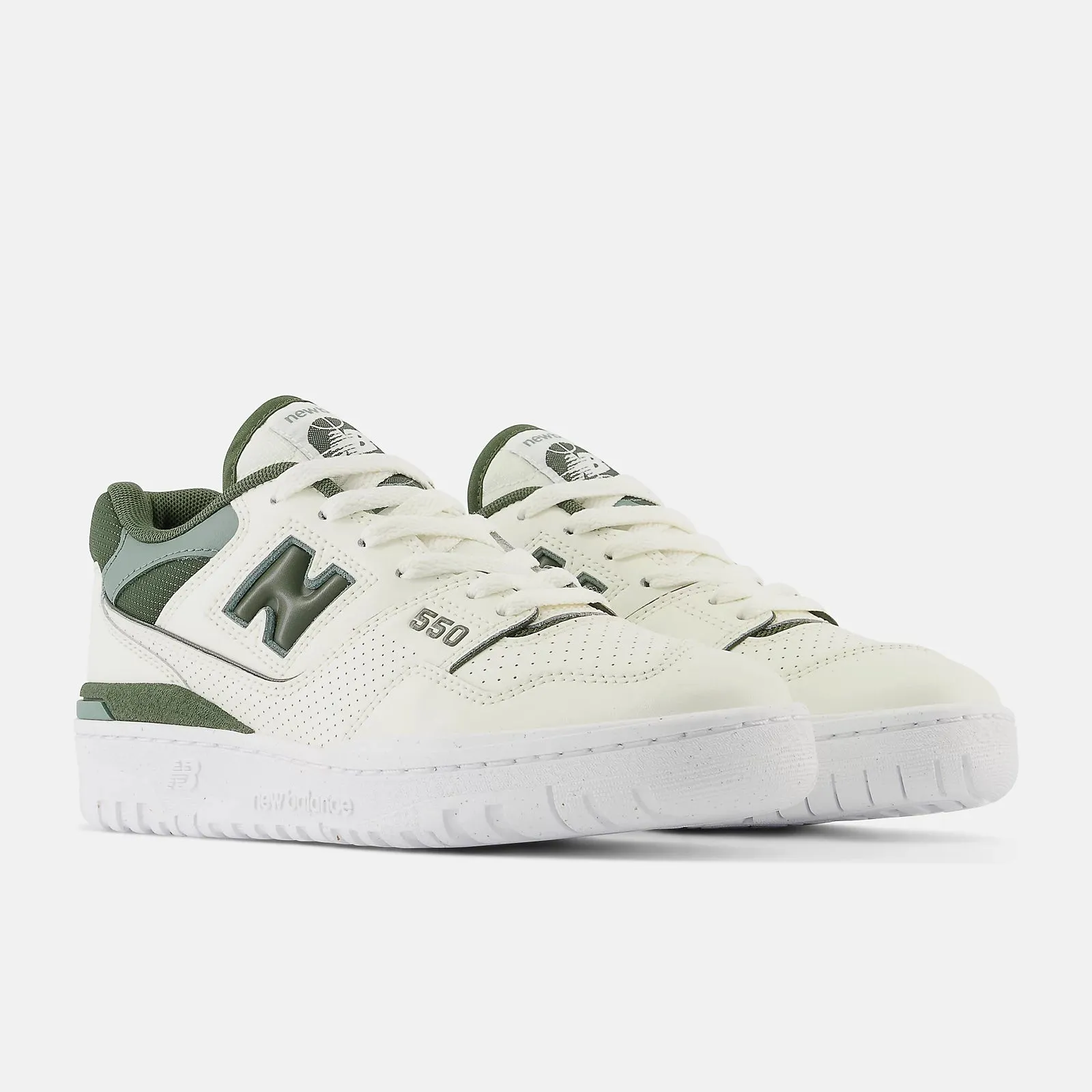 550 Sneaker (Angora   Kombu   Dark Juniper)
