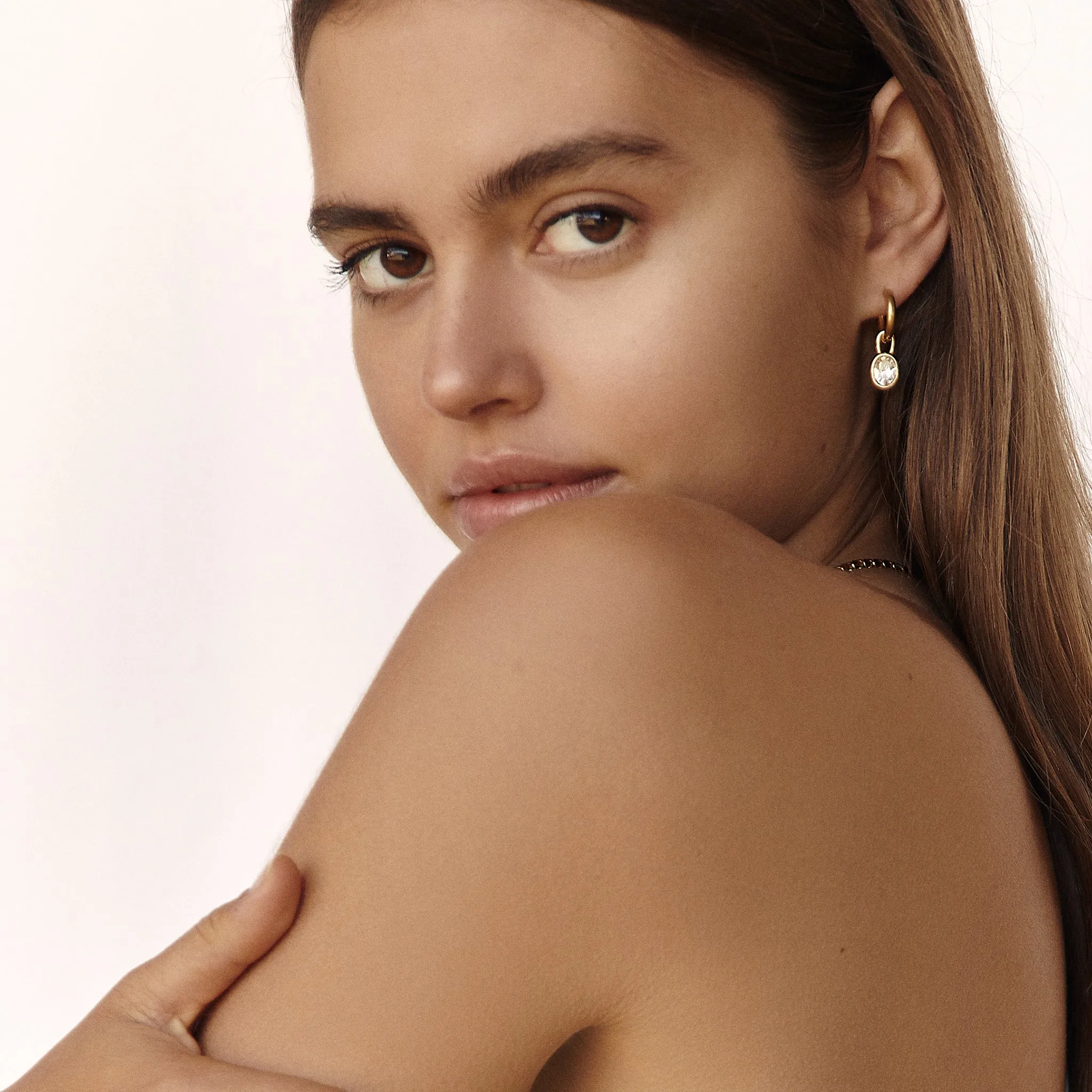 Bella Earrings - Crystal