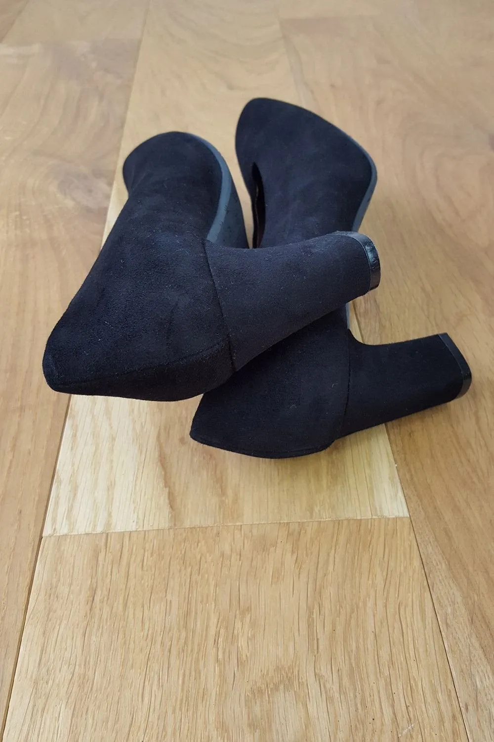 MAURO TECI Suede Court Shoes (EU 38 | UK 5)
