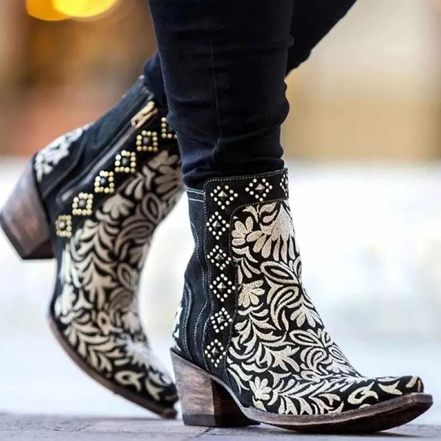 OMEARK Women's Cowboy Ankle Boots, Vintage Square Toe Block Mid Heel Western Booties, Winter Warm Lining Distressed Embroidered Short Booties