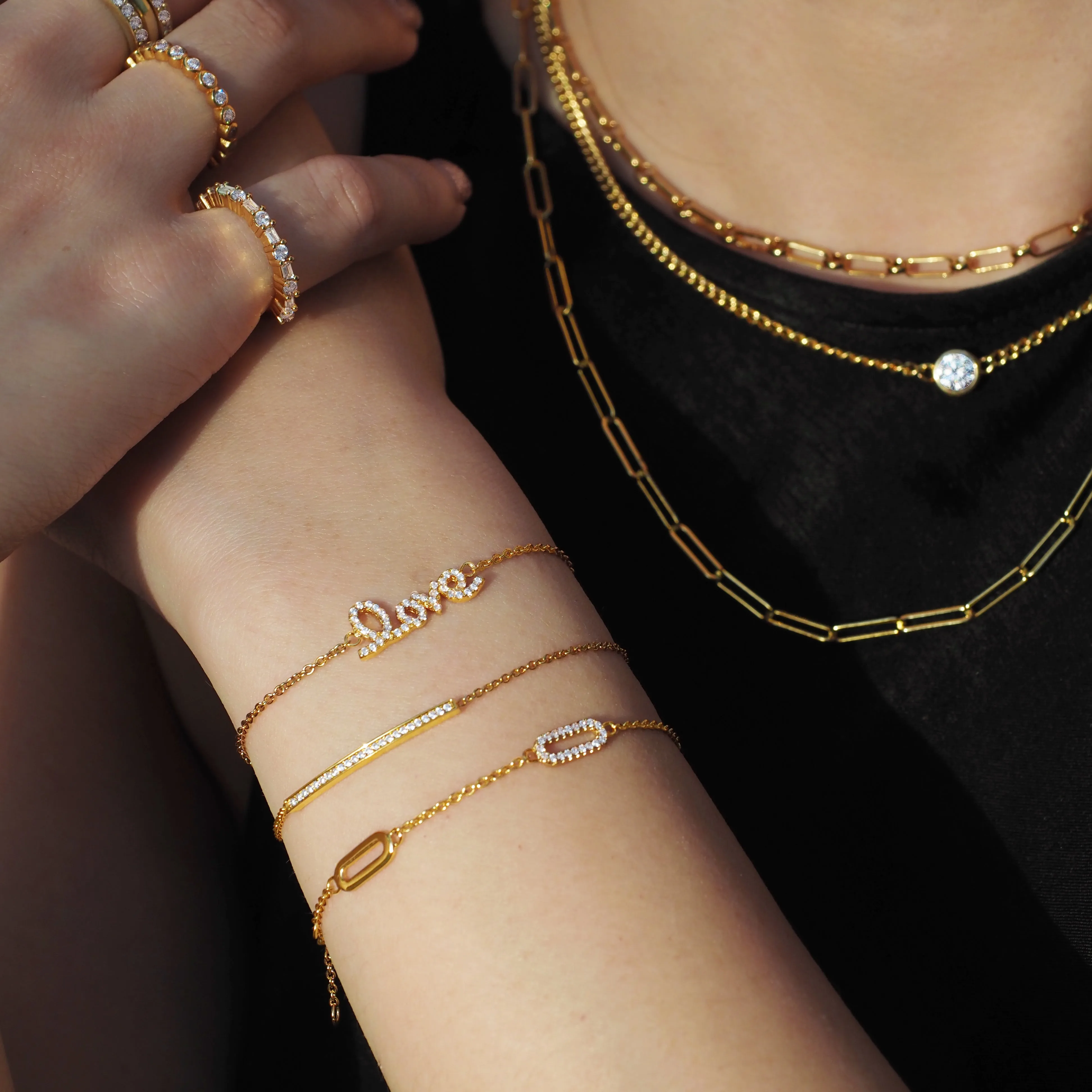 Sleek Crystal Bar Braclet