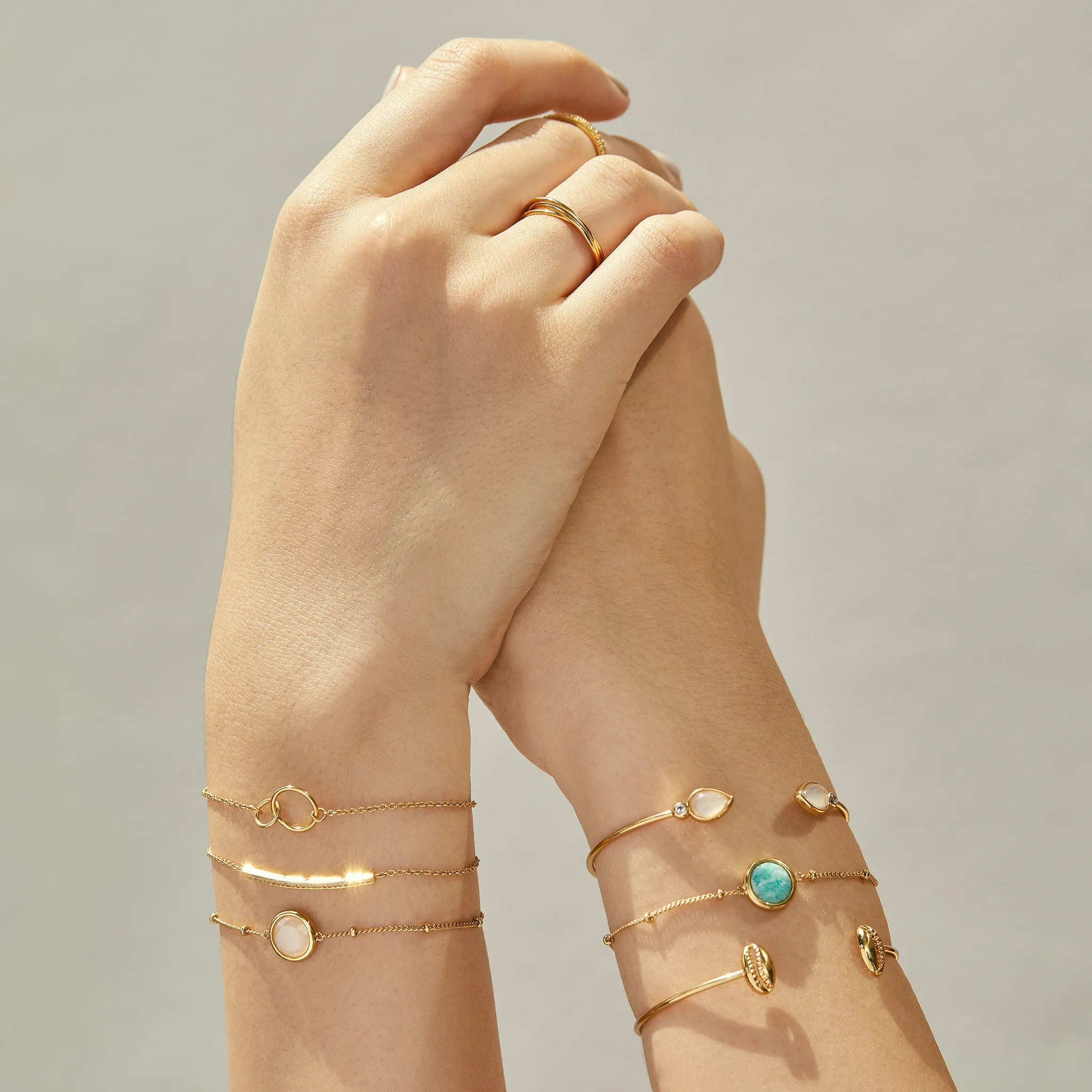 Sleek Crystal Bar Braclet