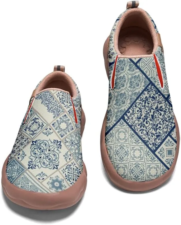Women's Slip-On Loafers Art Painted Ladies Walking Shoes Lightweight Comfort Fashion Travel Sneaker Ethnic Patchwork Print